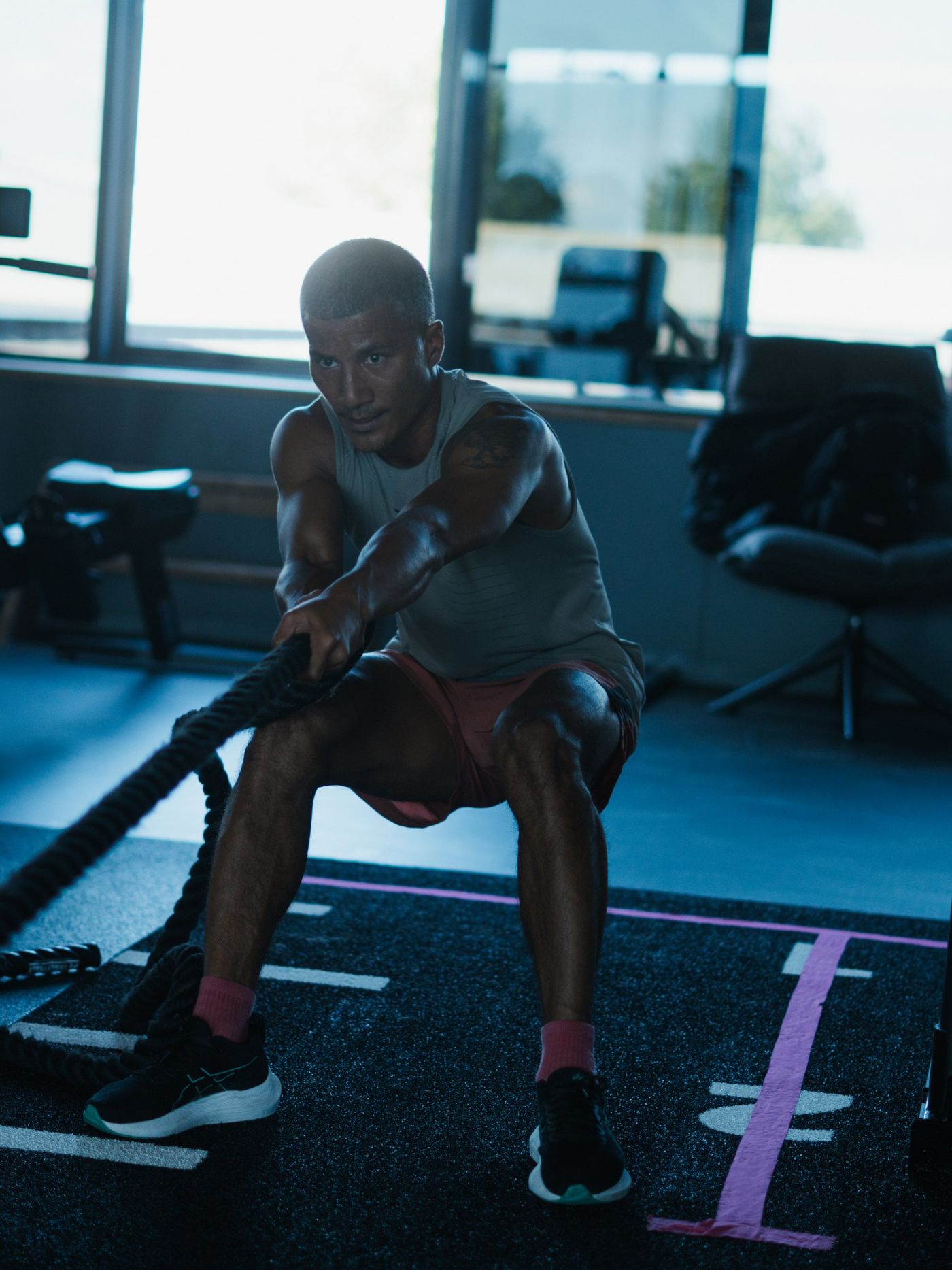 Training met battle ropes in de studio